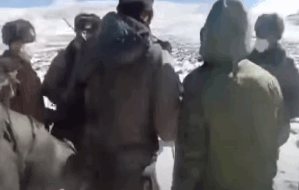 KAD SE VOJSKE POLAKTAJU: Video-snimci sukoba kineskih i indijskih trupa obišli svet putem društvenih merža 